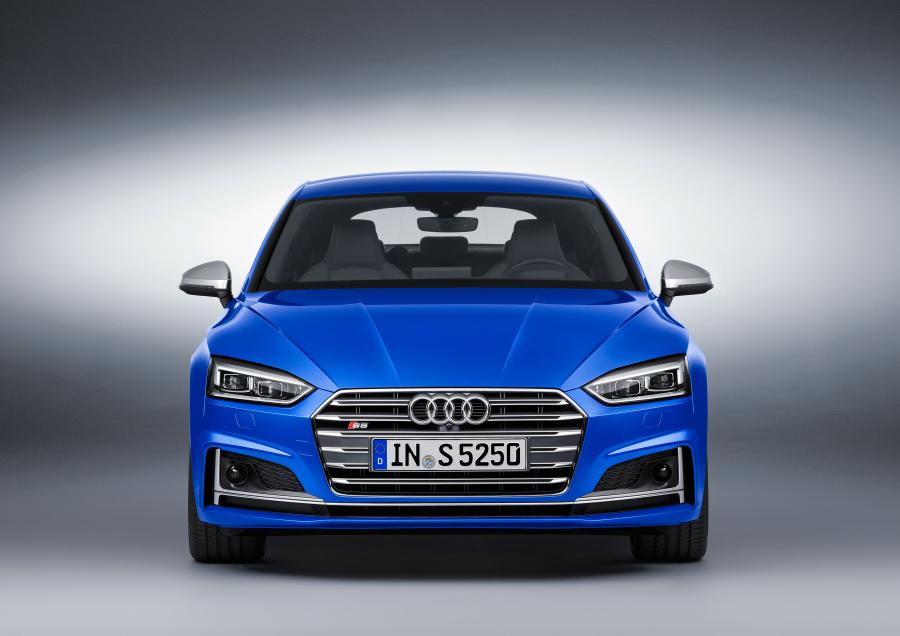  Audi S5 Sportback 2016 года  (WW) (фото 21 из 45)
